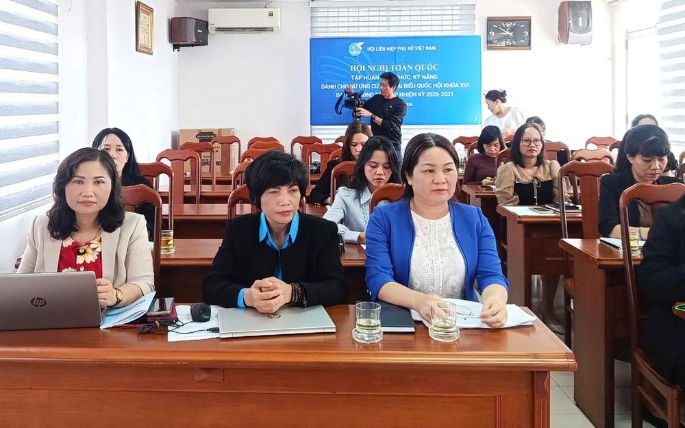 Tập huấn nữ ứng cử HĐND.jpg (109 KB)