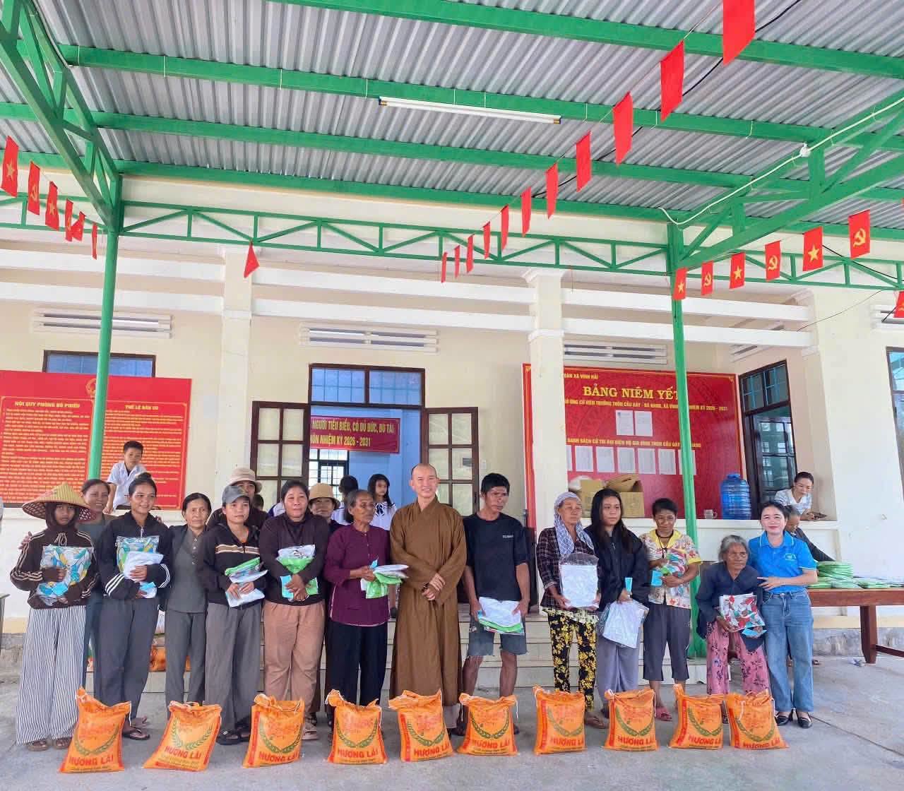trung thu 6.jpg (180 KB)