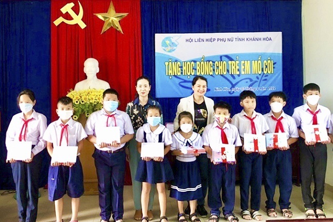 Hội Liên hiệp Phụ nữ tỉnh Khánh Hòa Nhiều hoạt động hướng đến trẻ em.jpg (155 KB)
