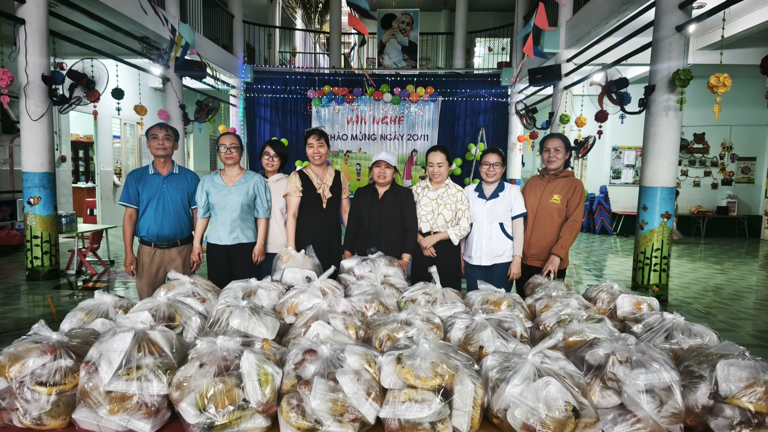 NINH PHUOC.jpg (772 KB)