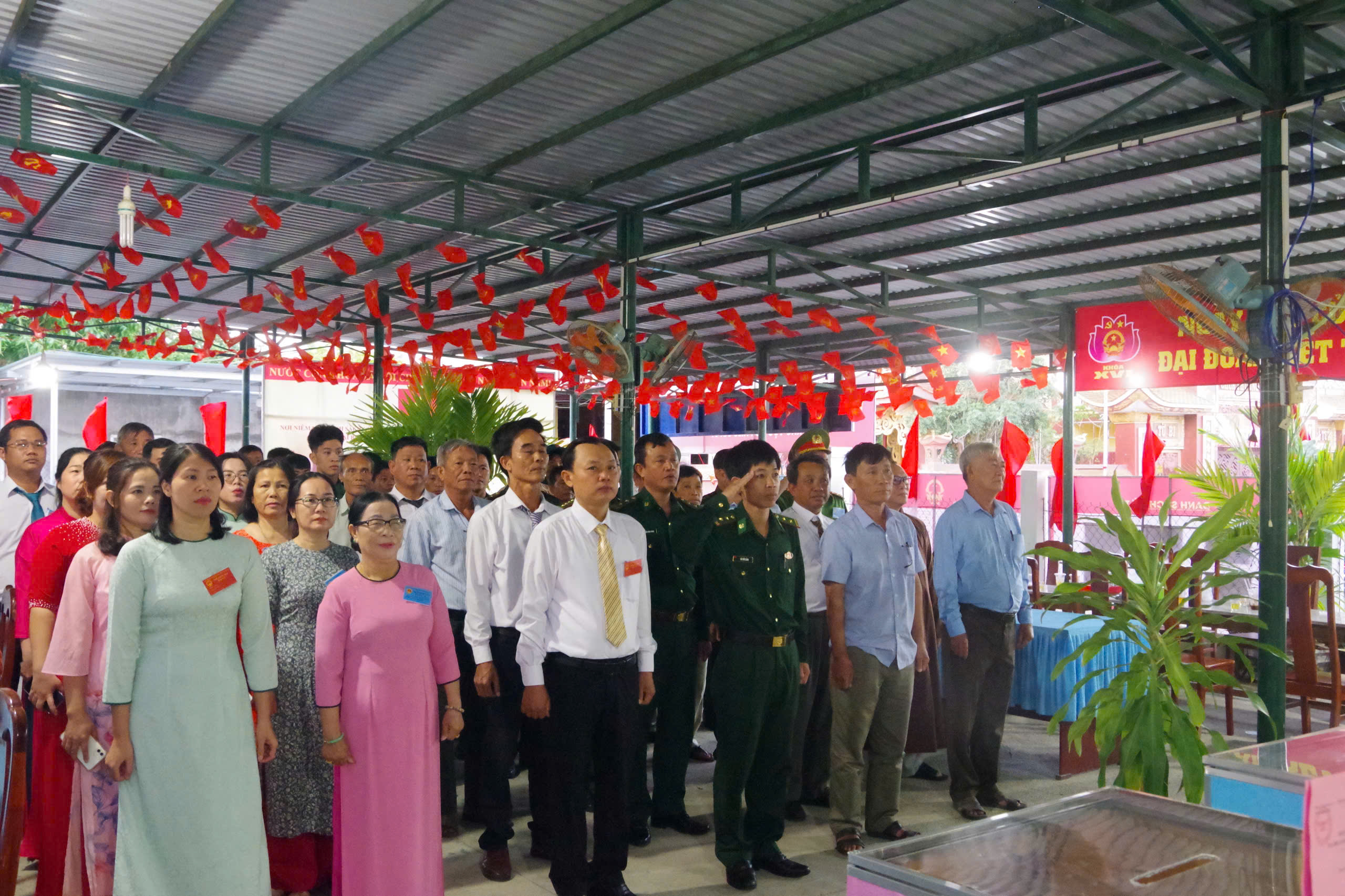 CÀ NÁ.jpg (928 KB)