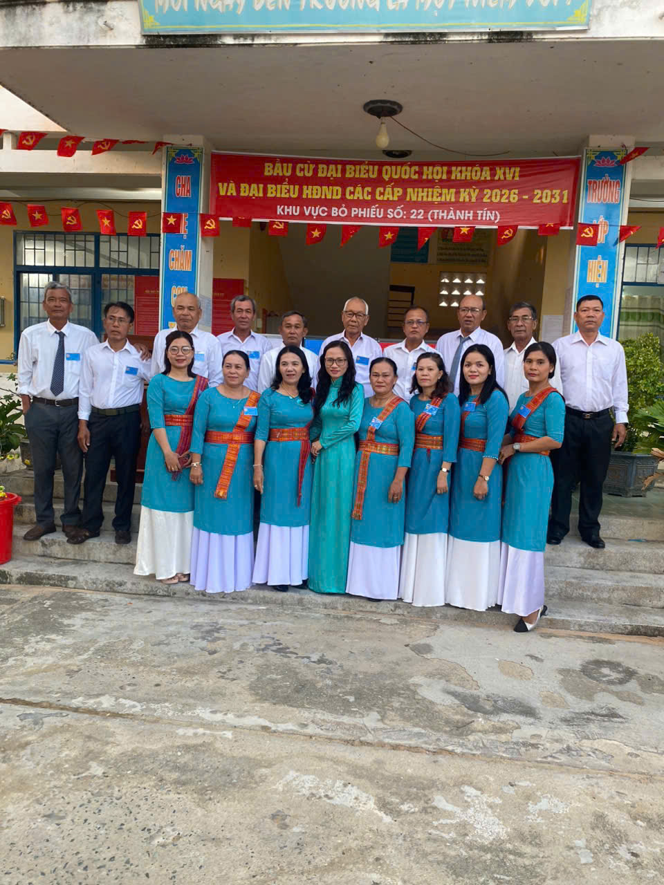 NINH PHƯỚC.jpg (345 KB)