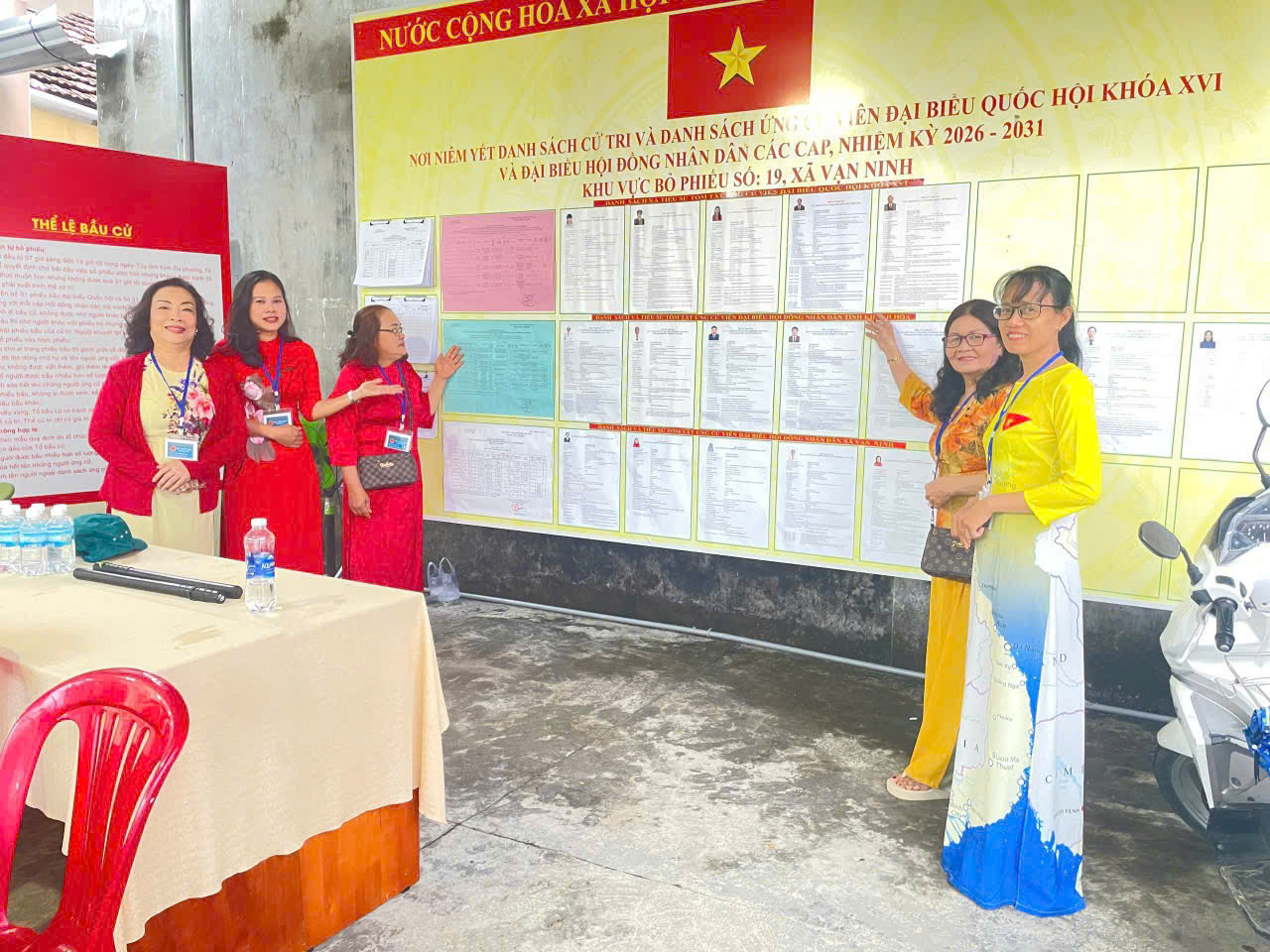 VẠN NINH.jpg (364 KB)