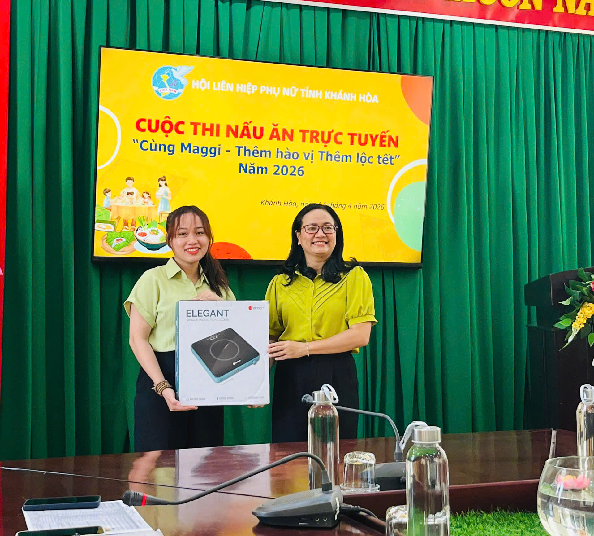 z7726891203017_cf7a1cb341b4f102e4d597fbce0b50cc.jpg (769 KB)