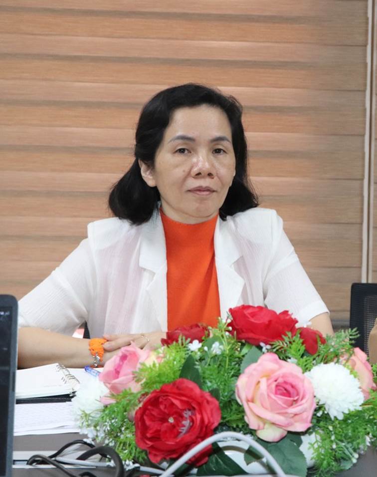 CHI HUONG.jpg (71 KB)