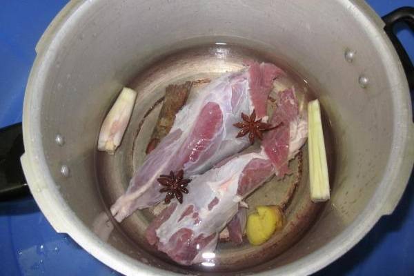Cách thực hiện thịt bò ở bắp kho gừng vừa thơm vừa ngon, đậm vị dễ dàng thực hiện bên trên nhà