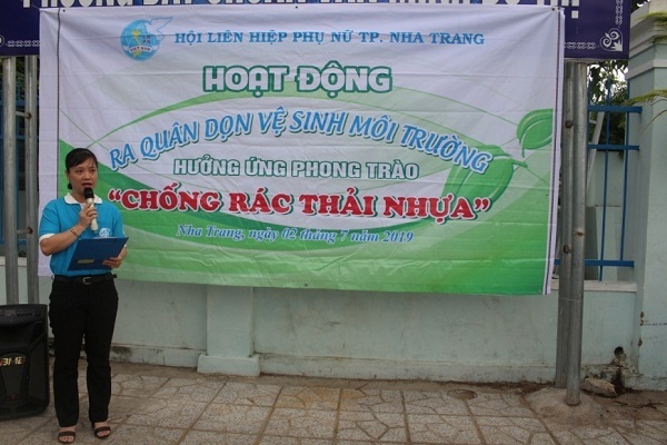 hoi-lhpn-tinh-khanh-hoa-to-chuc-le-phat-dong-phu-nu-khanh-hoa-noi-khong-voi-rac-thai-nhua-5.jpg (94 KB)
