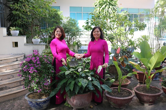 Tuan le ao dai VN hinh 4.JPG (147 KB)